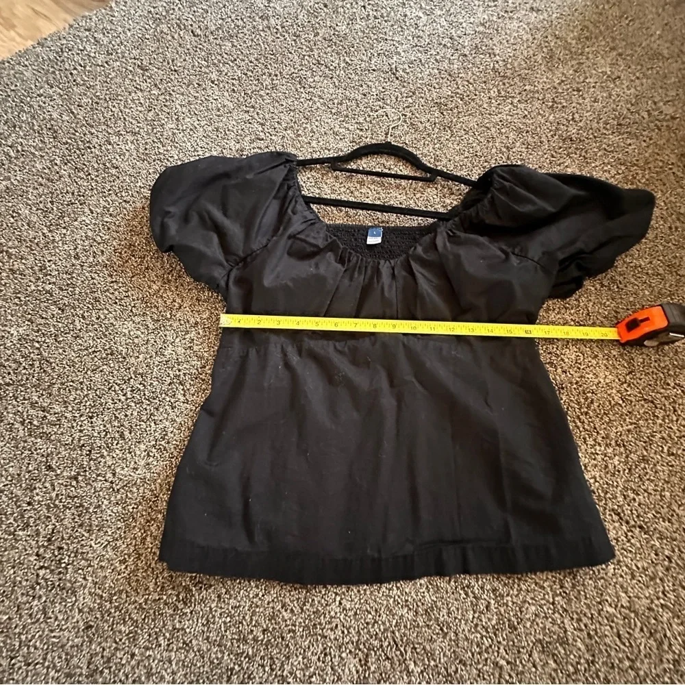 Old Navy Black Puff Sleeve Ruffled Blouse Empire Waist Size Large Minimalist Fun